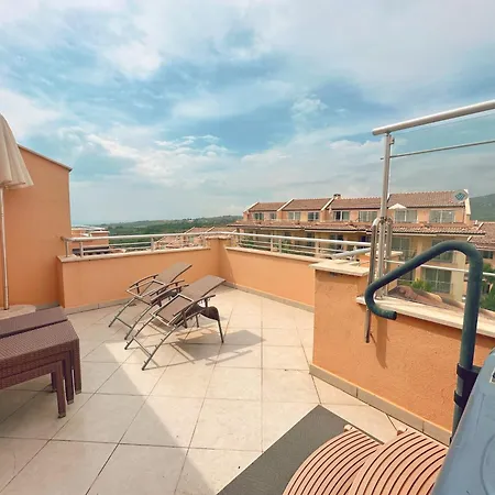 Kusadasi Golf Spa Sitesi 3 1 Penthouse Tatil Evi * Aydin